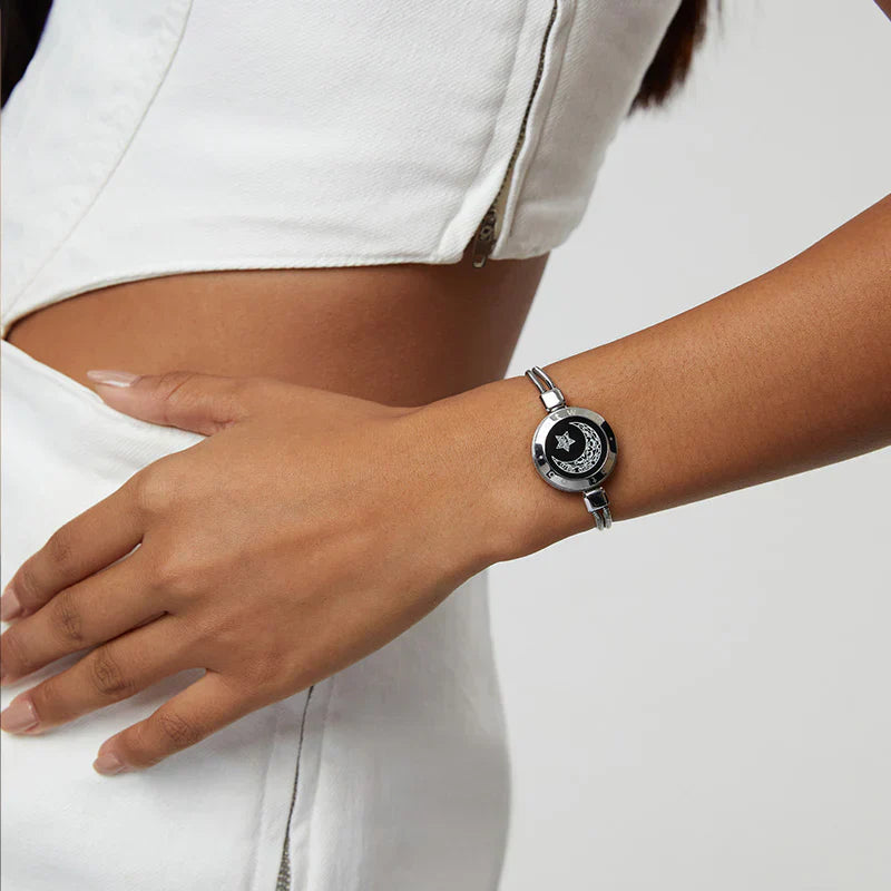 Moon Touch Single Bracelet with Snake Chain