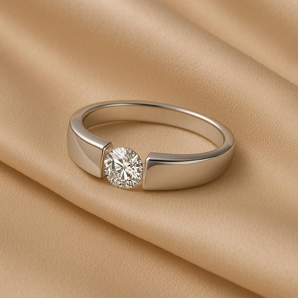 Célene Ring – Anel moderno com pedra central suspensa e acabamento ouro branco