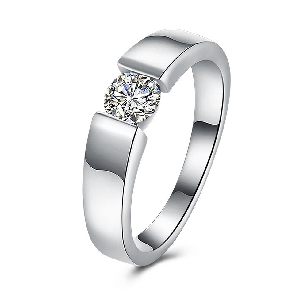 Célene Ring – Anel moderno com pedra central suspensa e acabamento ouro branco