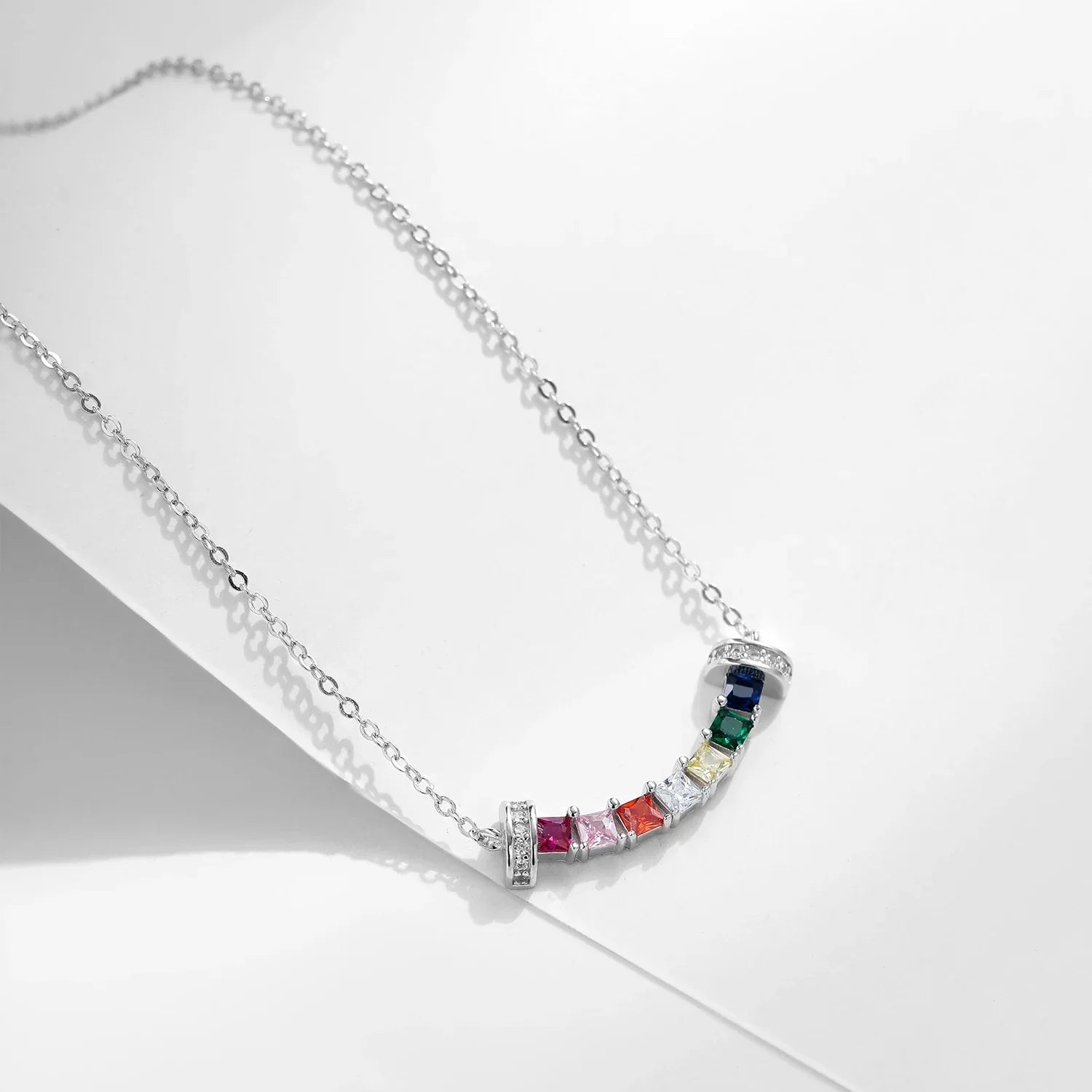 Valén – 925 Sterling Silver Rainbow Zirconia Smile Pendant Necklace