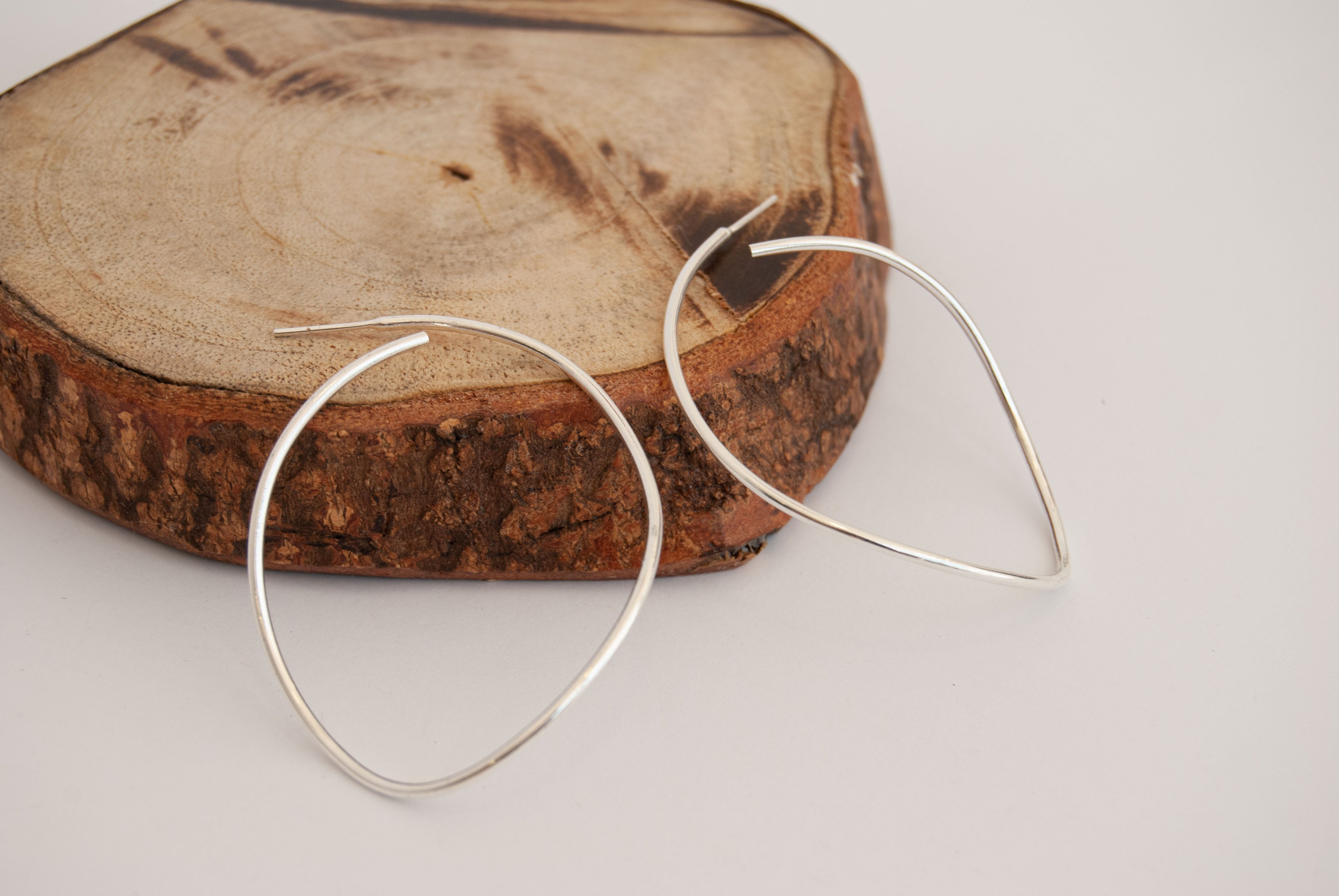 Curved Hoop Earrings