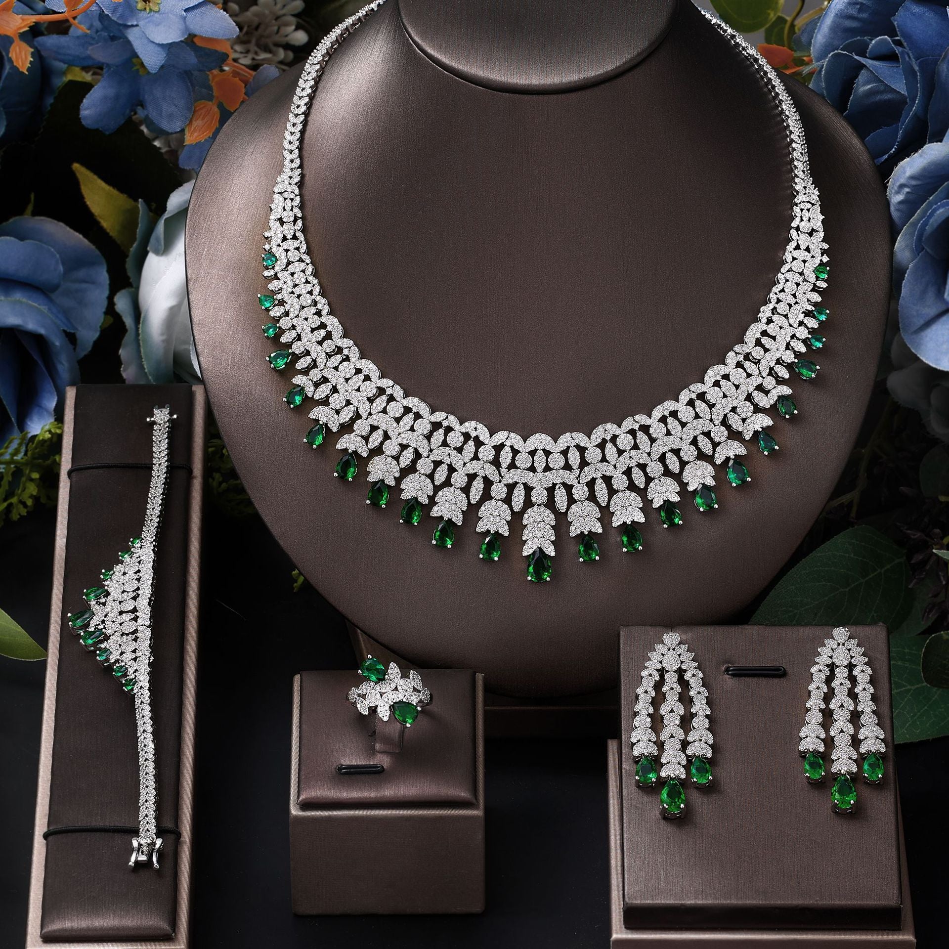Fashionable and Dazzling Full Diamond Jewelry Set
