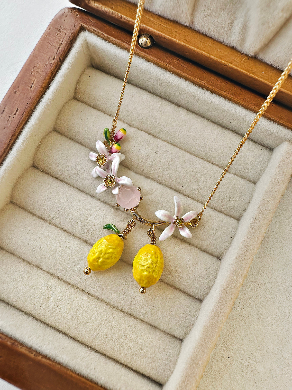 VALÉN — Floral &amp; Lemon Charm Pendant Necklace